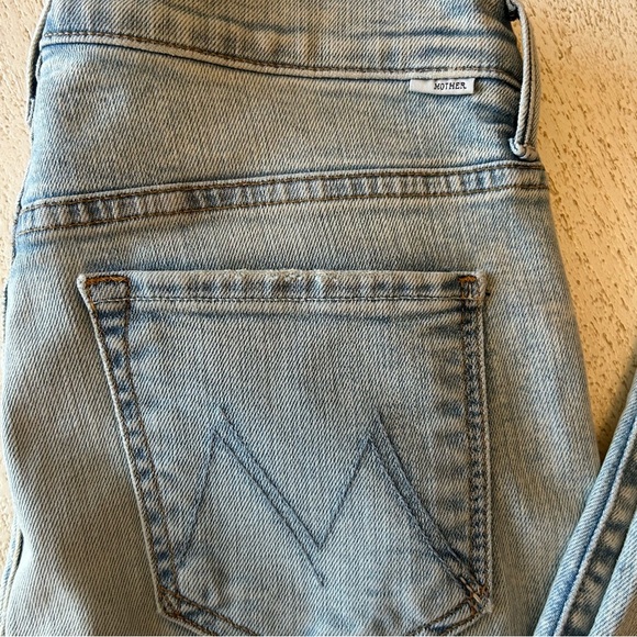 MOTHER The Stunner Zip Ankle Step Fray Jeans | Size 27 | Distressed Blue Denim - Picture 9 of 14